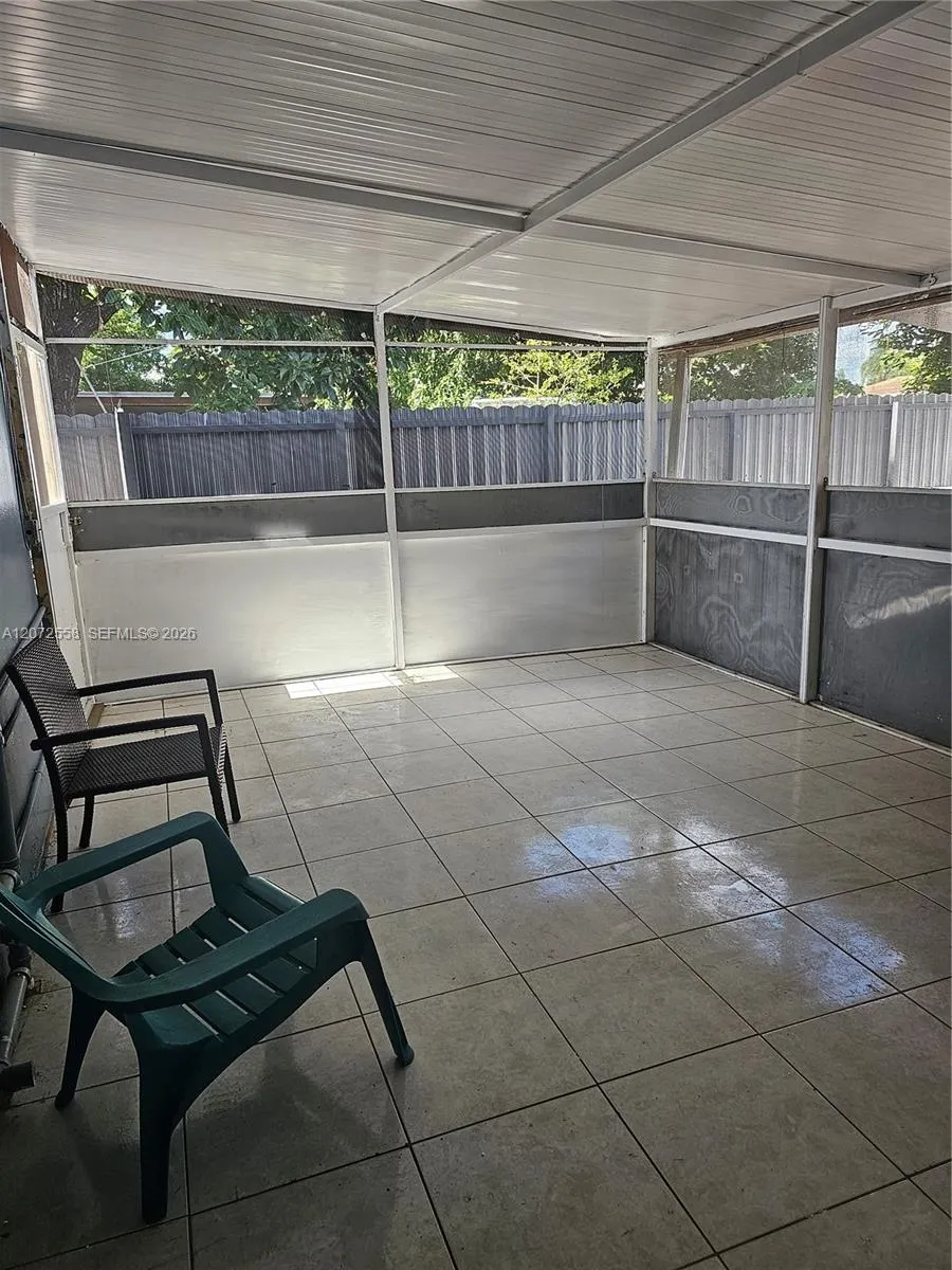 331 NW 195th Ter Miami Gardens, FL 33169