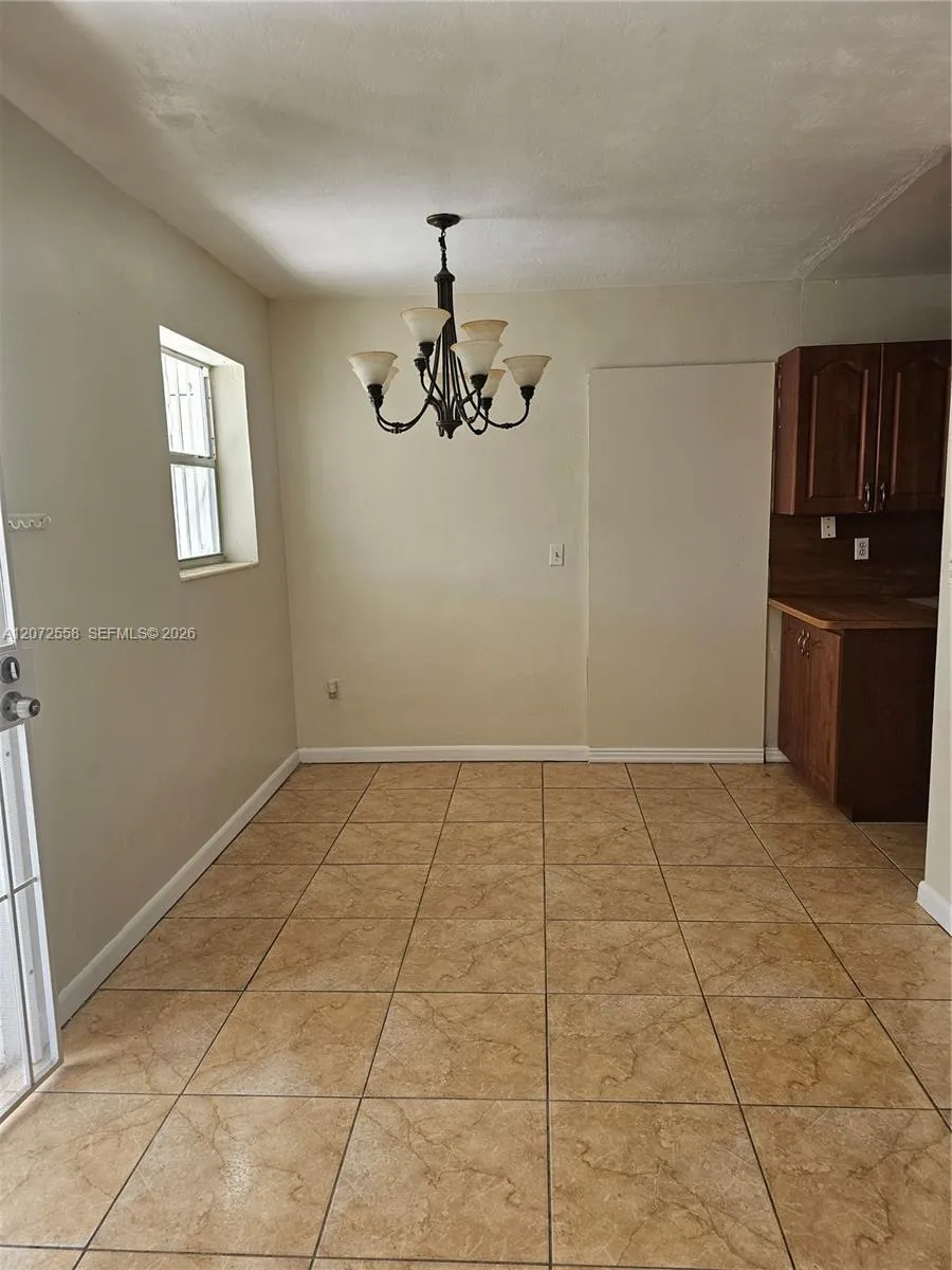331 NW 195th Ter Miami Gardens, FL 33169