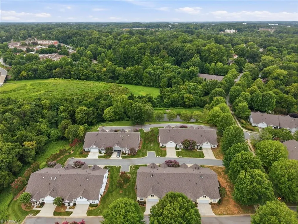 1006 Gretchen Lane Greensboro, NC 27410