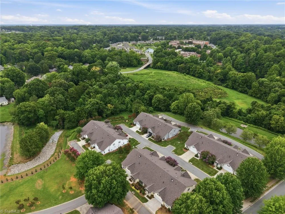 1006 Gretchen Lane Greensboro, NC 27410