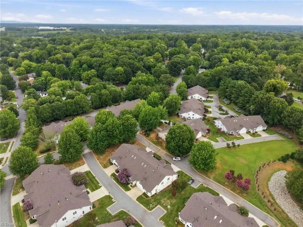1006 Gretchen Lane Greensboro, NC 27410