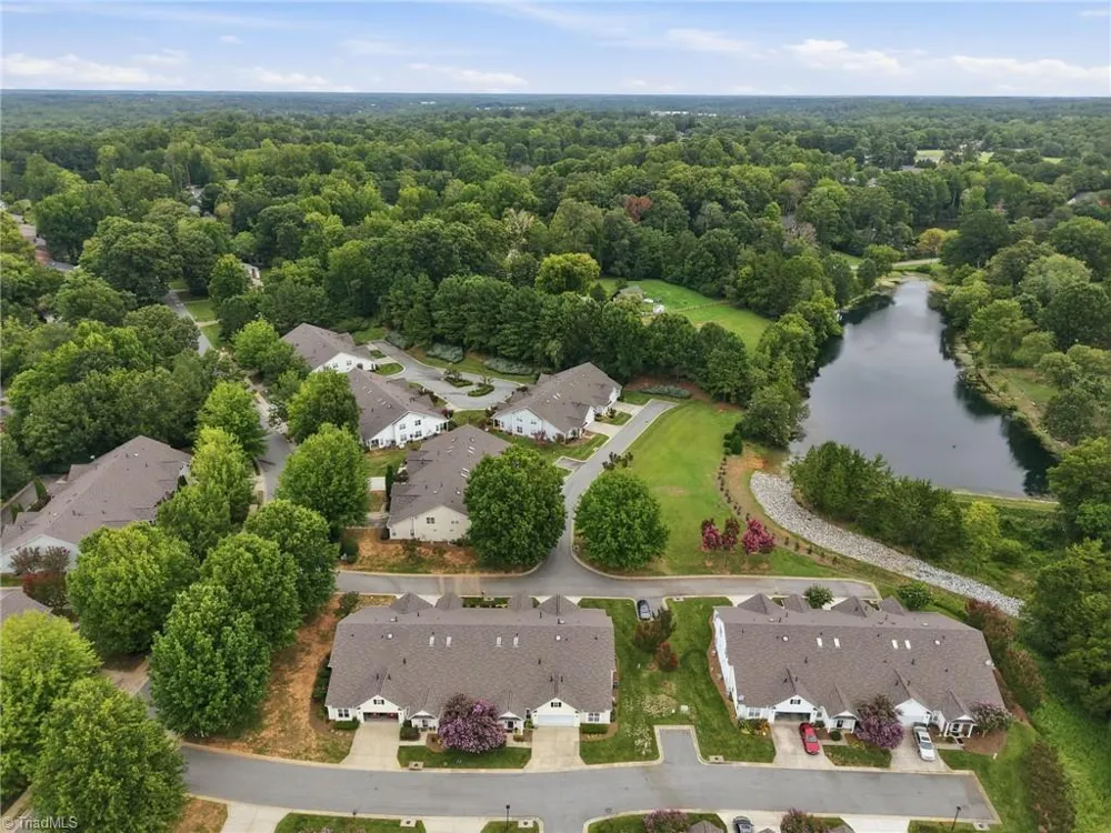 1006 Gretchen Lane Greensboro, NC 27410