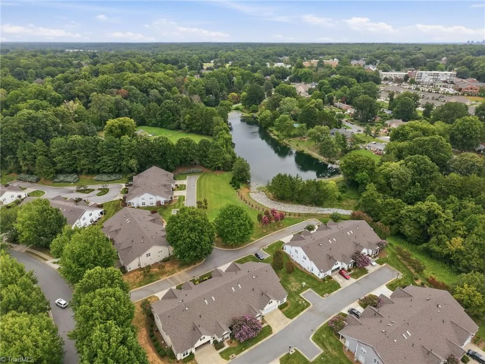 1006 Gretchen Lane Greensboro, NC 27410