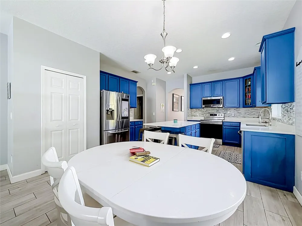 9850 HIDDEN DUNES LANE Orlando, FL 32832