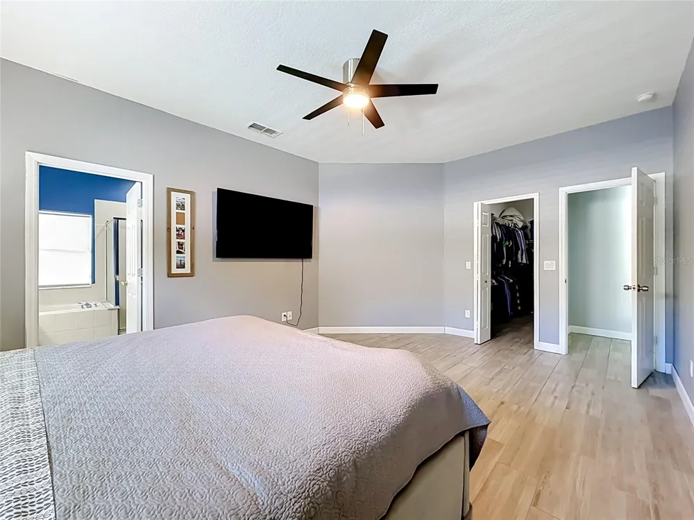 9850 HIDDEN DUNES LANE Orlando, FL 32832