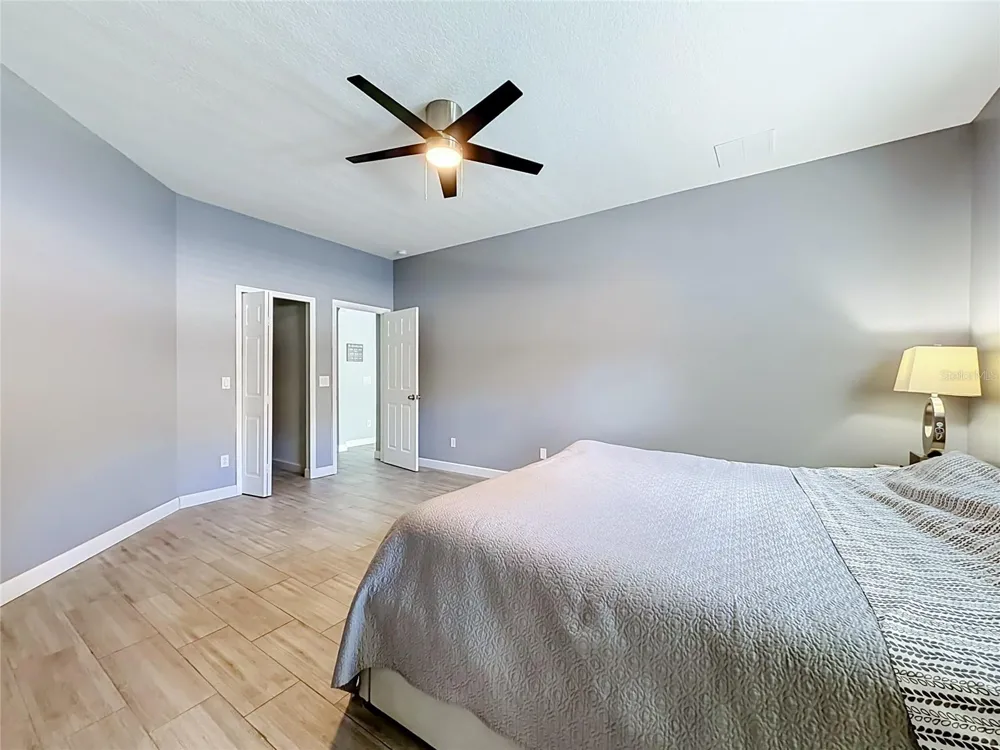 9850 HIDDEN DUNES LANE Orlando, FL 32832
