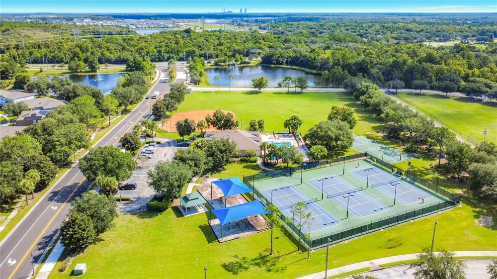 9850 HIDDEN DUNES LANE Orlando, FL 32832