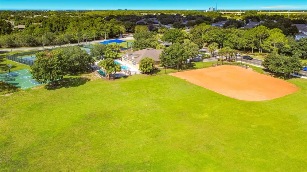 9850 HIDDEN DUNES LANE Orlando, FL 32832