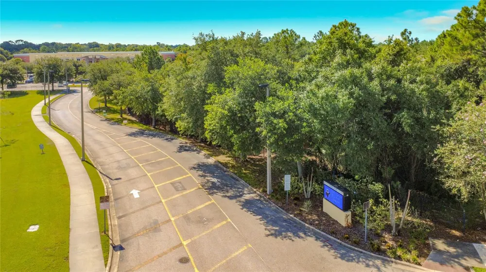 9850 HIDDEN DUNES LANE Orlando, FL 32832