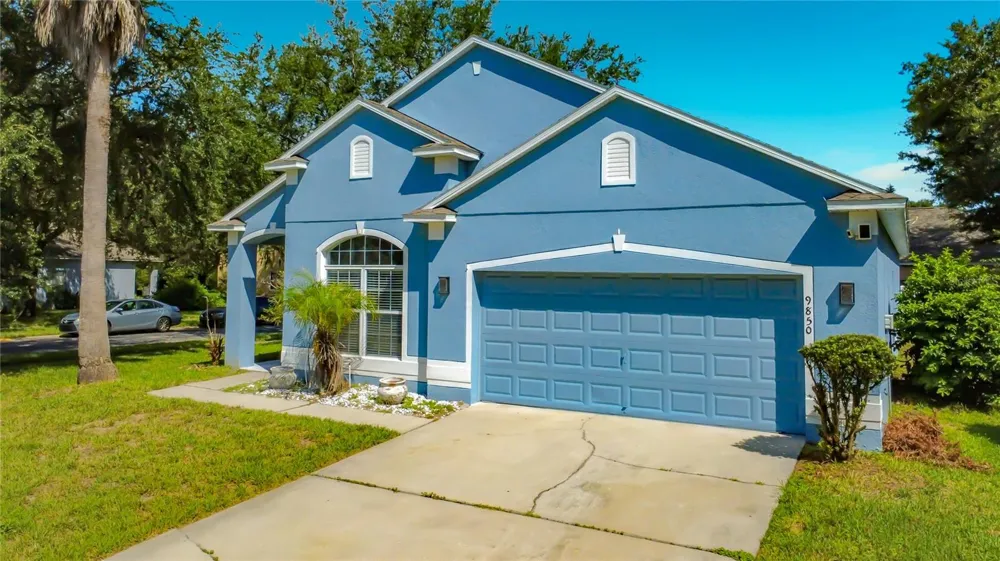 9850 HIDDEN DUNES LANE Orlando, FL 32832