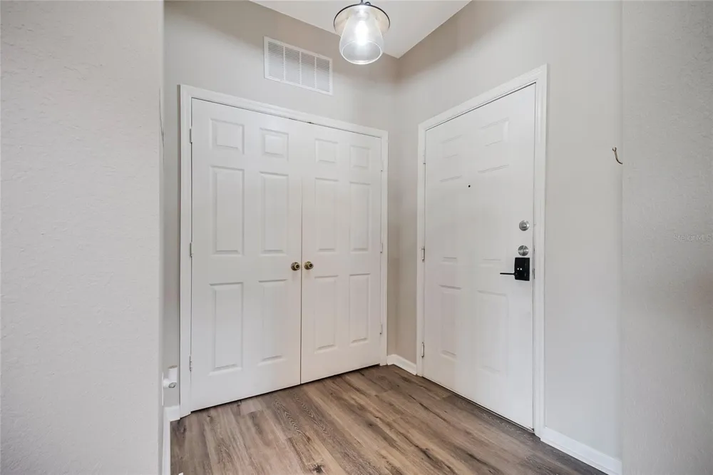 2817 ALMATON LOOP #402 Kissimmee, FL 34747