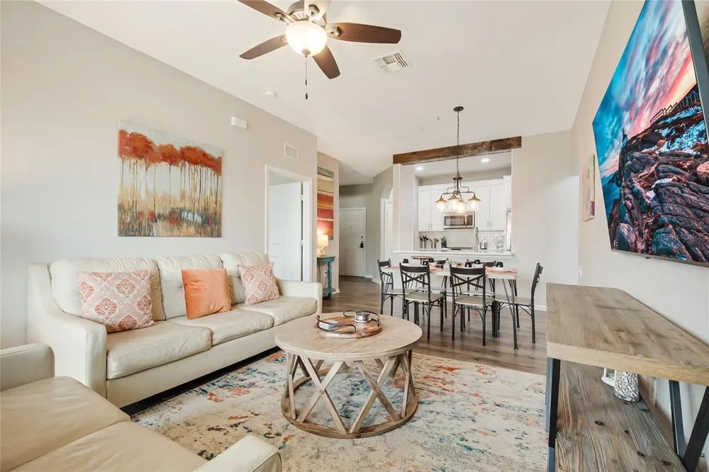 2817 ALMATON LOOP #402 Kissimmee, FL 34747