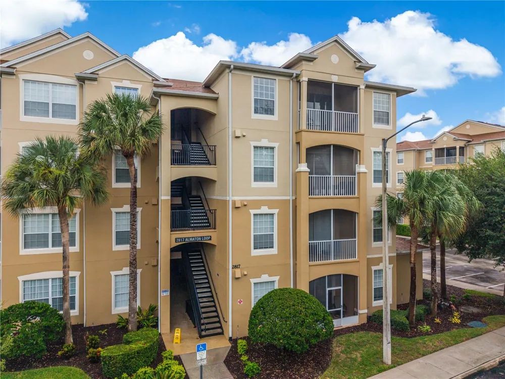 2817 ALMATON LOOP #402 Kissimmee, FL 34747