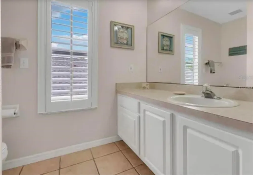 624 HARDWOOD CIRCLE Orlando, FL 32828
