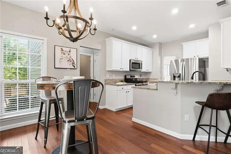 575 Kingsport DR Alpharetta, GA 30076