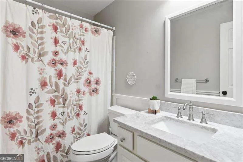 575 Kingsport DR Alpharetta, GA 30076