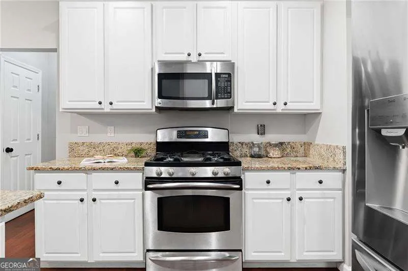 575 Kingsport DR Alpharetta, GA 30076