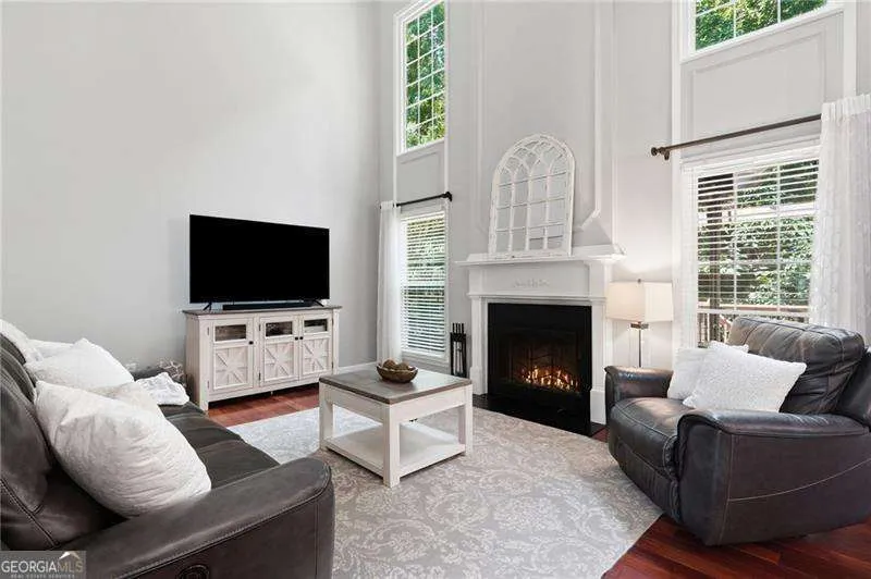 575 Kingsport DR Alpharetta, GA 30076
