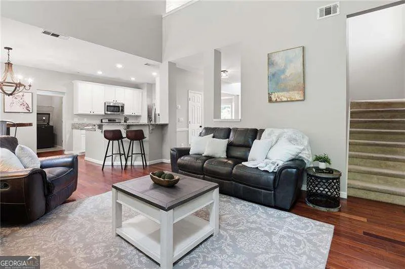 575 Kingsport DR Alpharetta, GA 30076