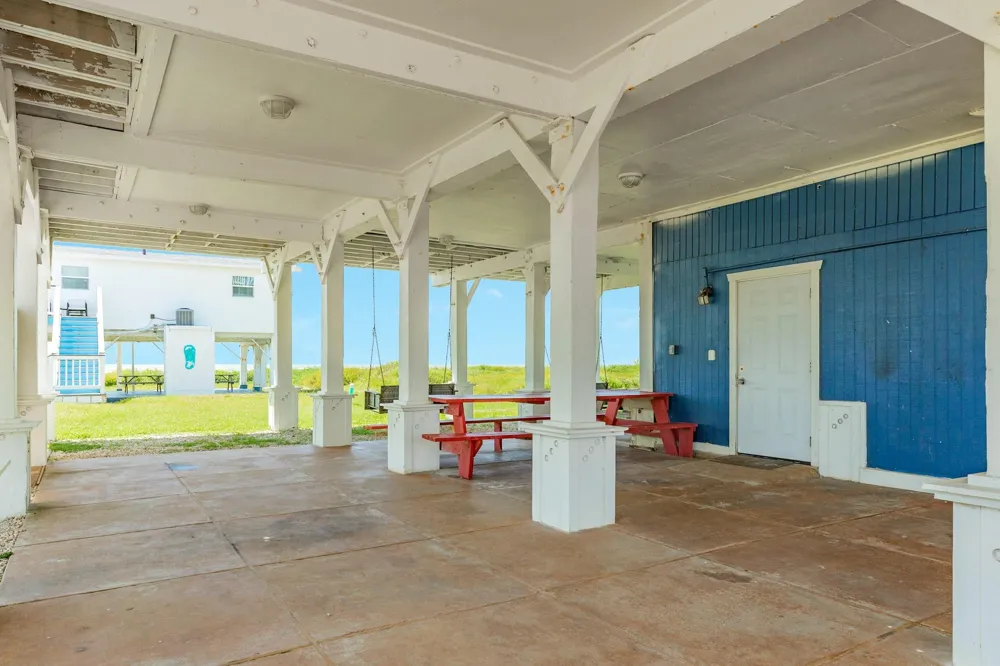 23115 Gulf Drive Galveston, TX 77554