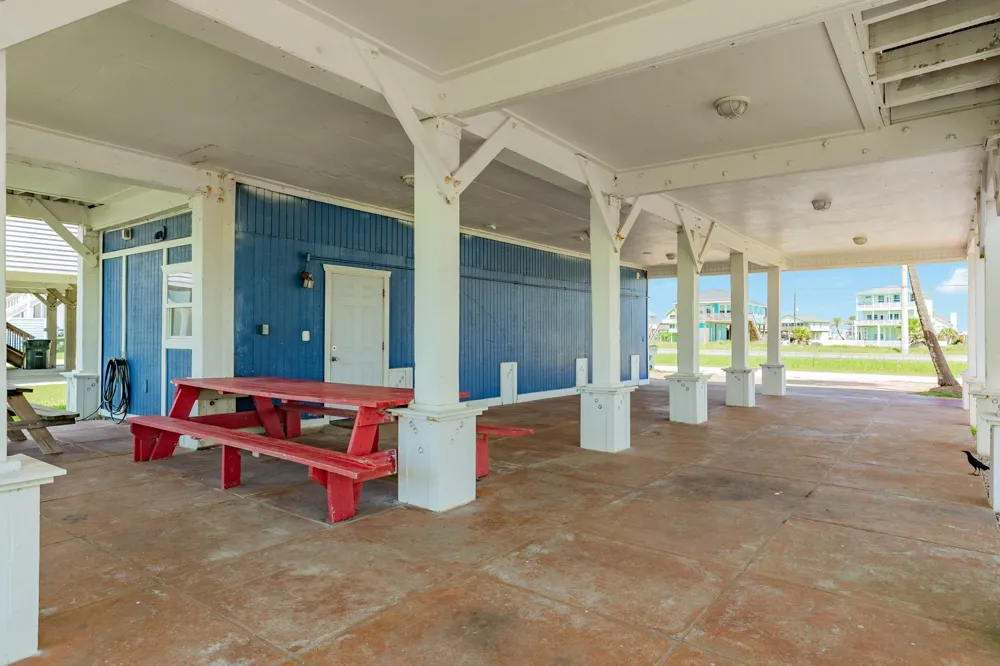 23115 Gulf Drive Galveston, TX 77554