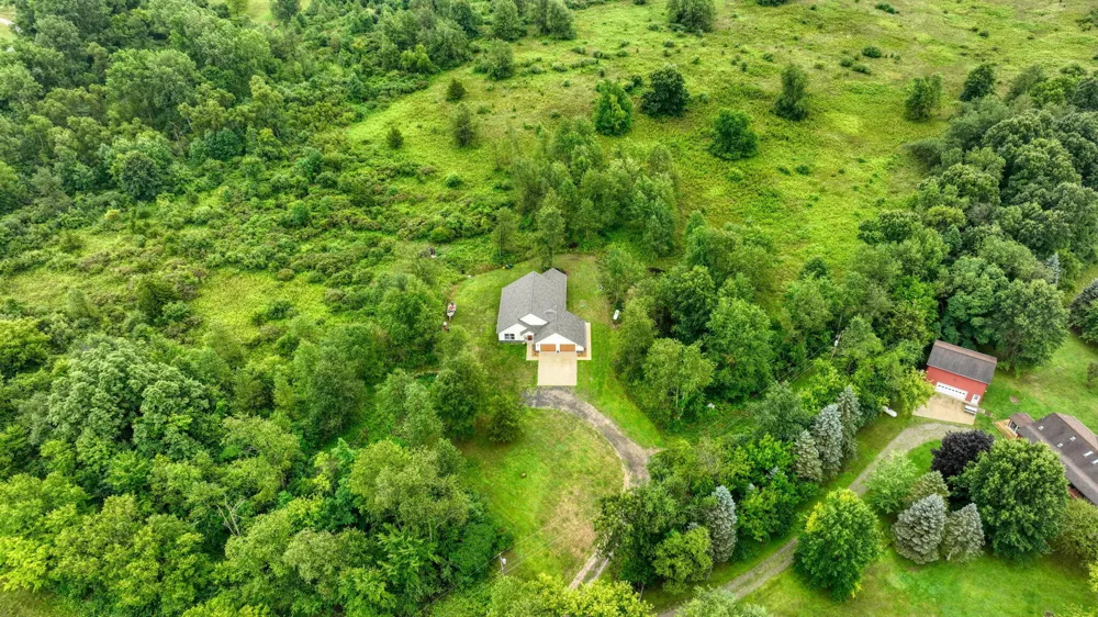 4535 State Road Hillsdale, MI 49242