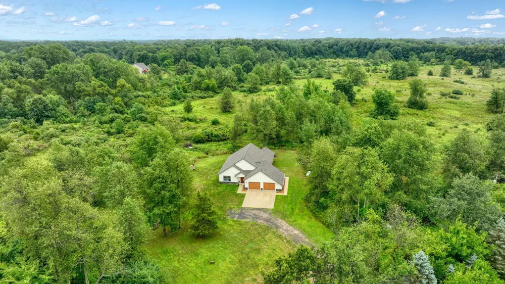 4535 State Road Hillsdale, MI 49242