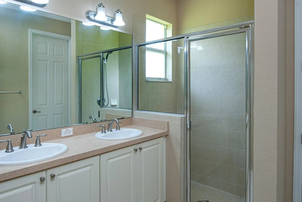9851 E VERONA CIRCLE Vero Beach, FL 32966