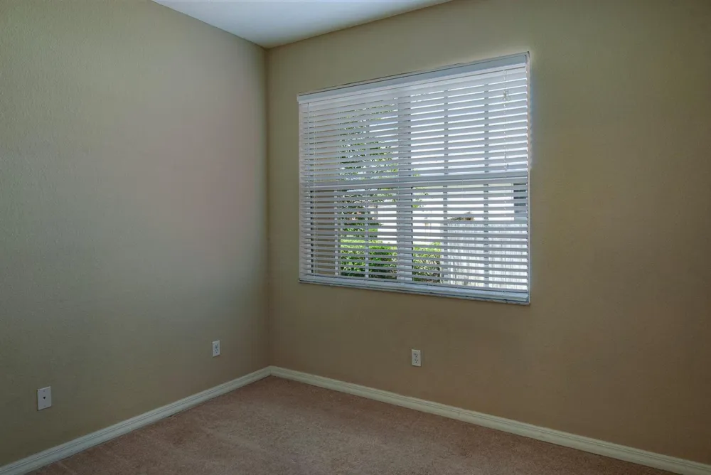 9851 E VERONA CIRCLE Vero Beach, FL 32966