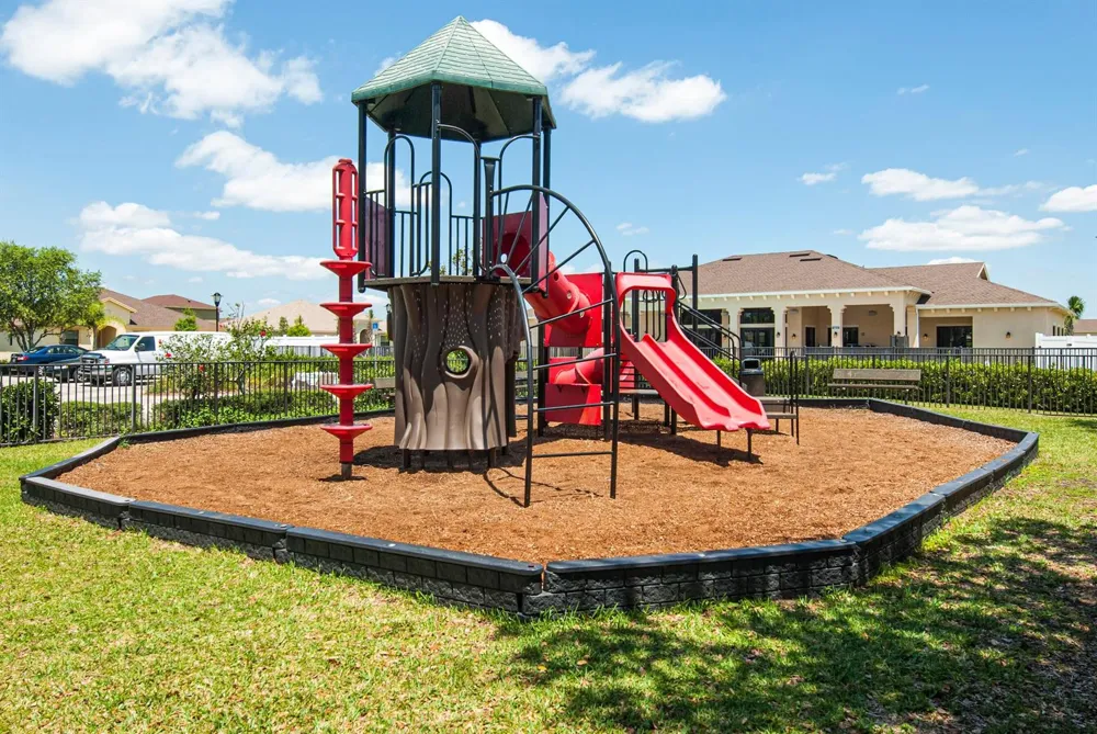 9851 E VERONA CIRCLE Vero Beach, FL 32966