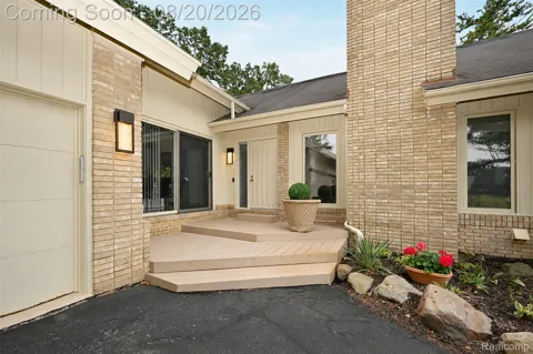 6401 Apple Grove Lane