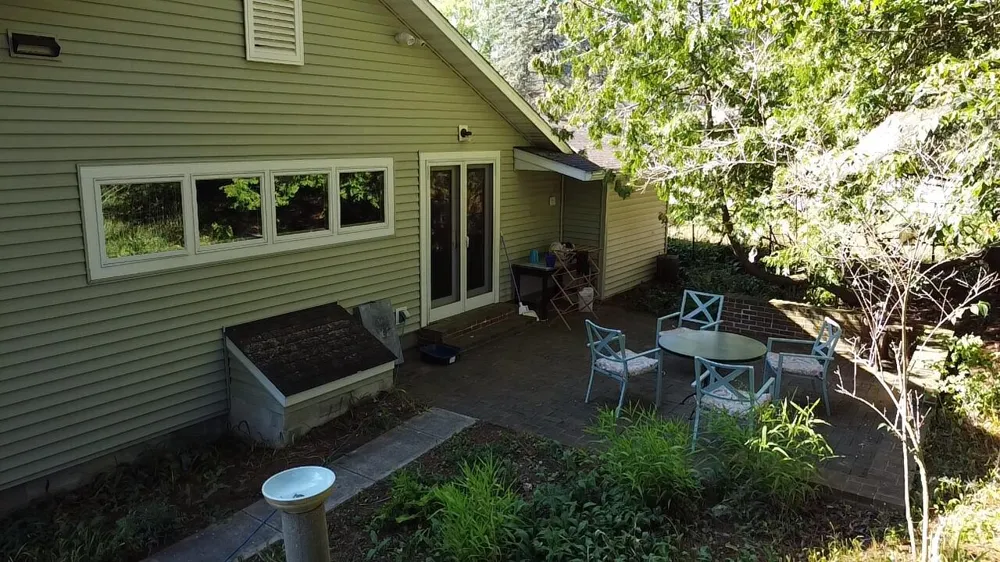 8497 Mill Street Onekama Village, MI 49675