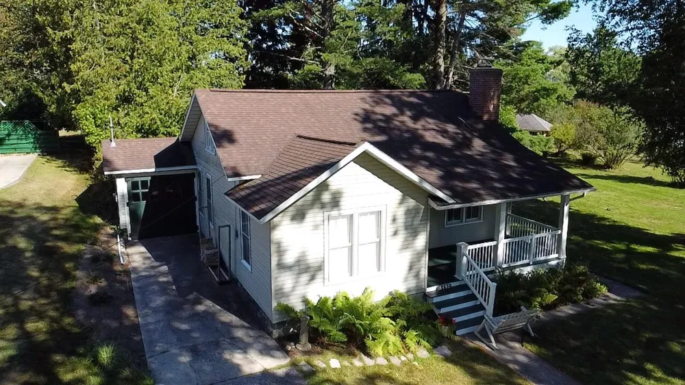 8497 Mill Street Onekama Village, MI 49675