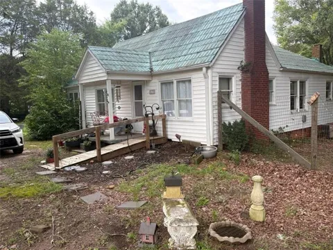 633 Cherry Hill Road