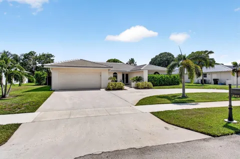 2432 NW Timbercreek Circle