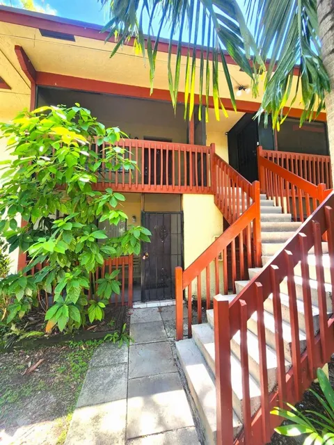 4281 NW 19TH STREET #5