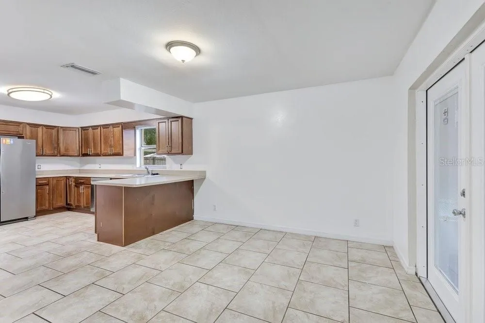 506 CLAYTON CIRCLE Winter Haven, FL 33880