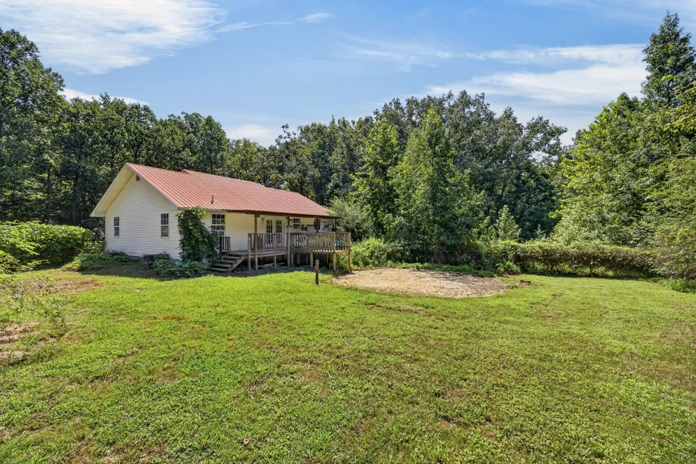 7220 Friendly Rd Baxter, TN 38544