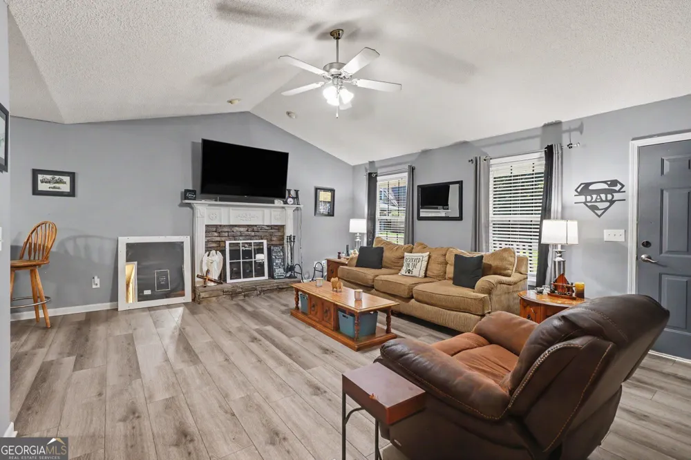 437 Tanner DR Rockmart, GA 30153