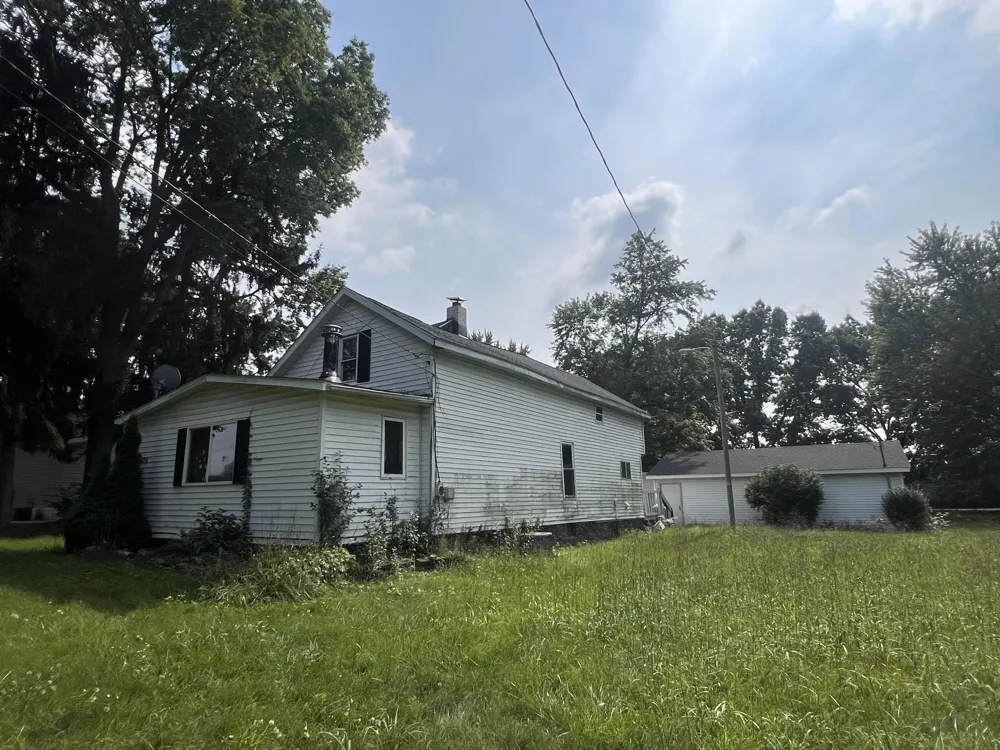 2328 E Main Street Niles, MI 49120