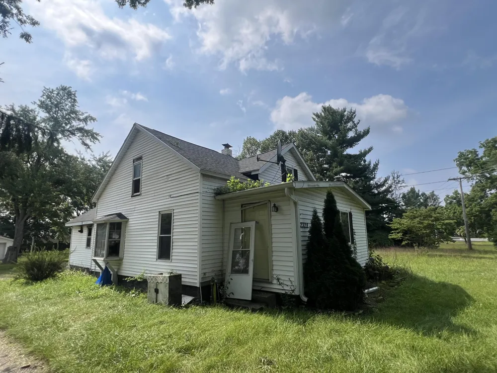 2328 E Main Street Niles, MI 49120