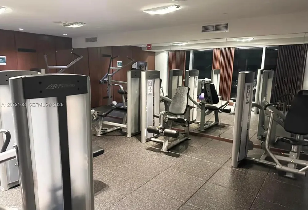 335 S Biscayne Blvd #3706 Miami, FL 33131