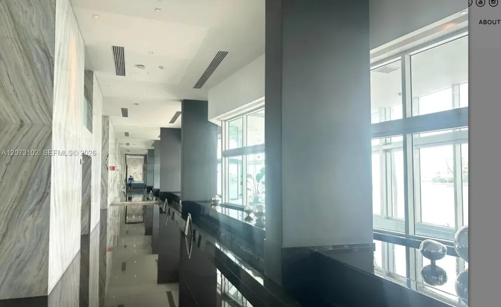 335 S Biscayne Blvd #3706 Miami, FL 33131