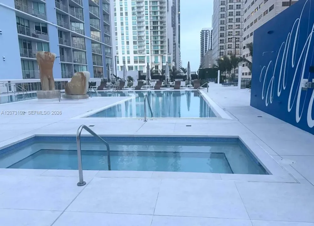 335 S Biscayne Blvd #3706 Miami, FL 33131