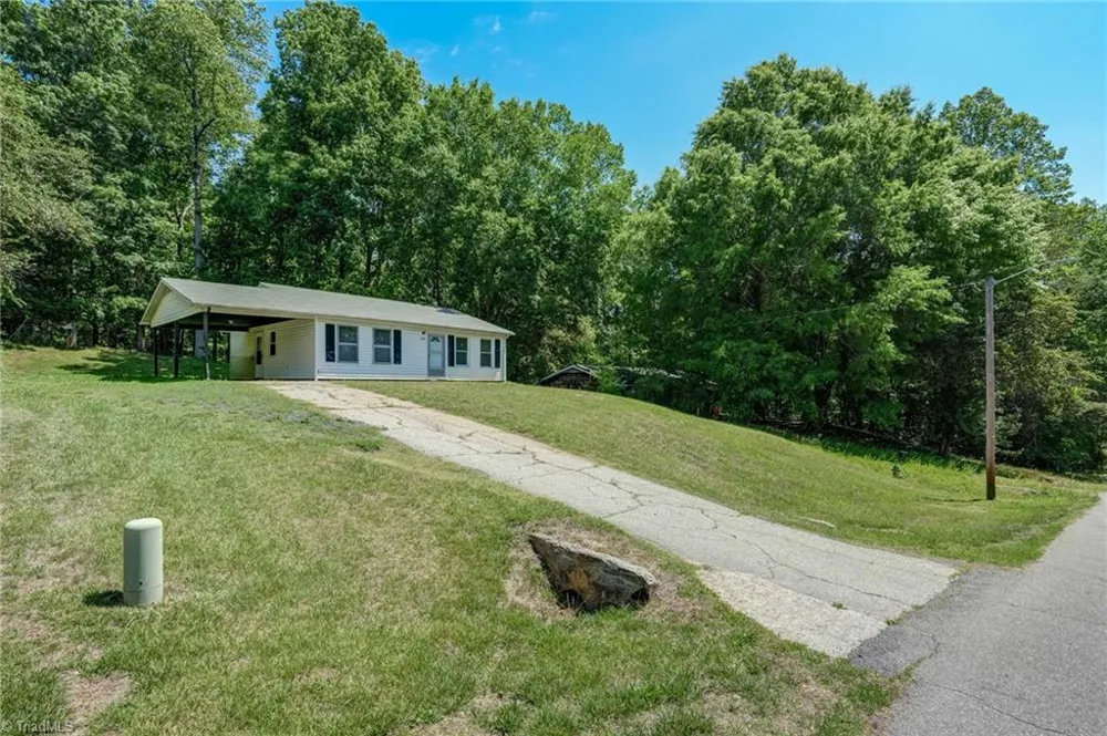 1404 Ballymena Drive Reidsville, NC 27320