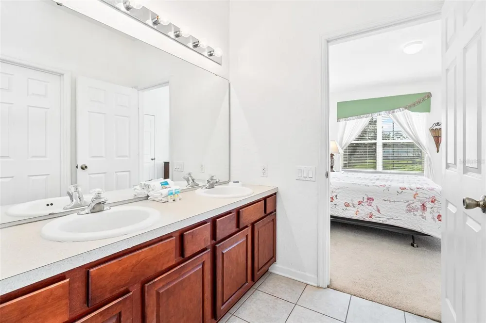 7795 BASNETT CIRCLE Kissimmee, FL 34747