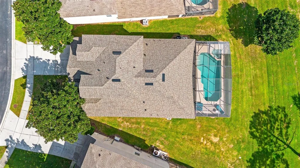 7795 BASNETT CIRCLE Kissimmee, FL 34747