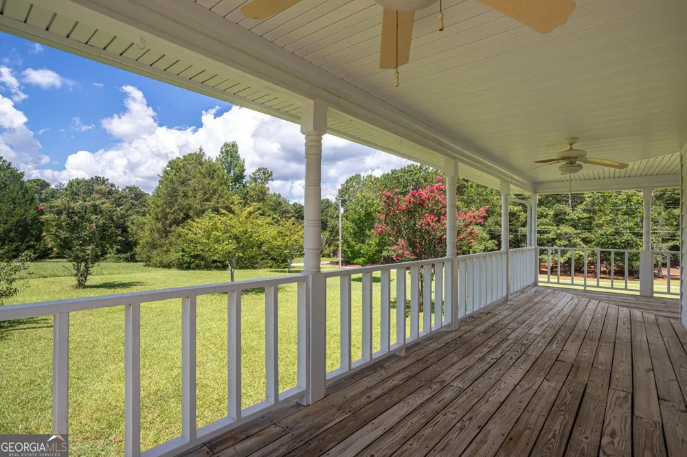 195 Skyview DR Social Circle, GA 30025