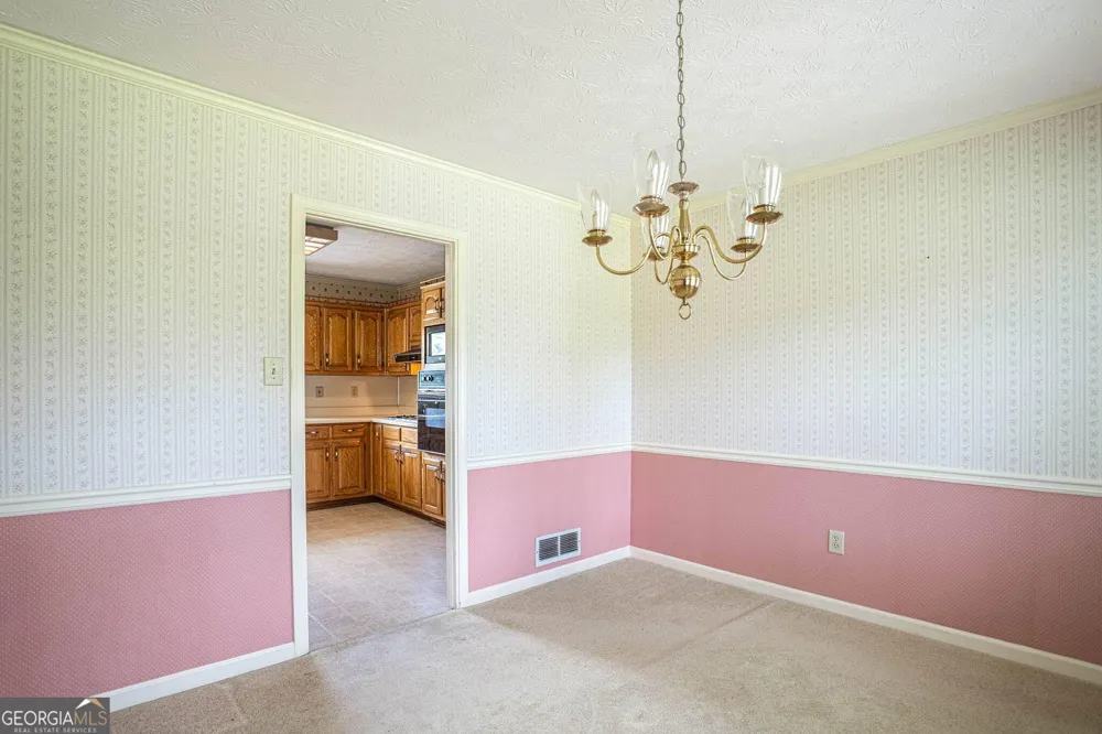 195 Skyview DR Social Circle, GA 30025