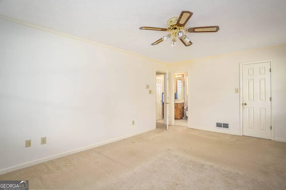 195 Skyview DR Social Circle, GA 30025